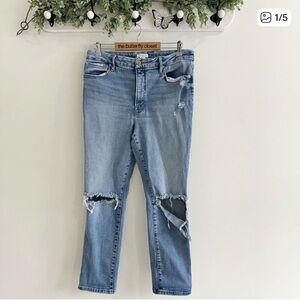 Good American Distressed Straight Leg Jean 12/31